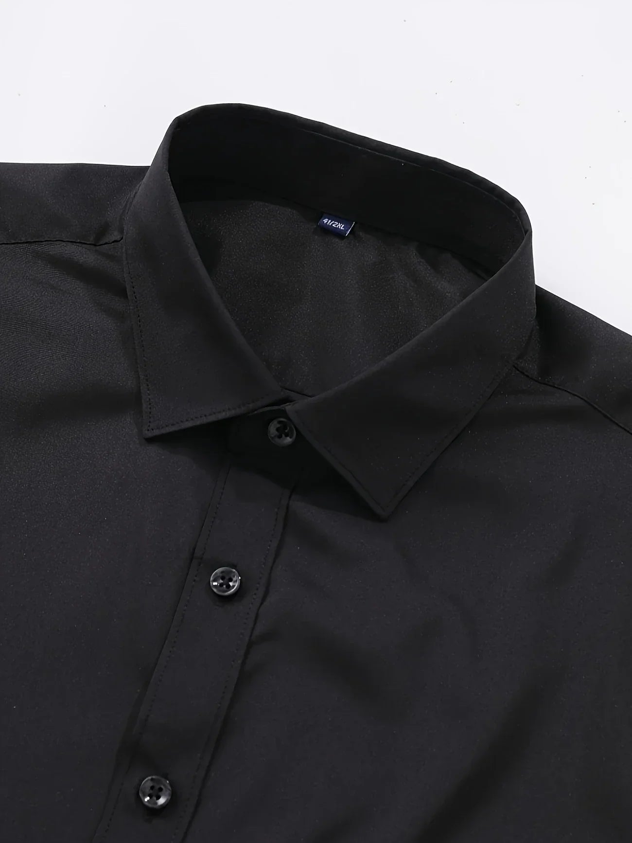 Moore | Elegant Long-Sleeve Shirt with Buttons