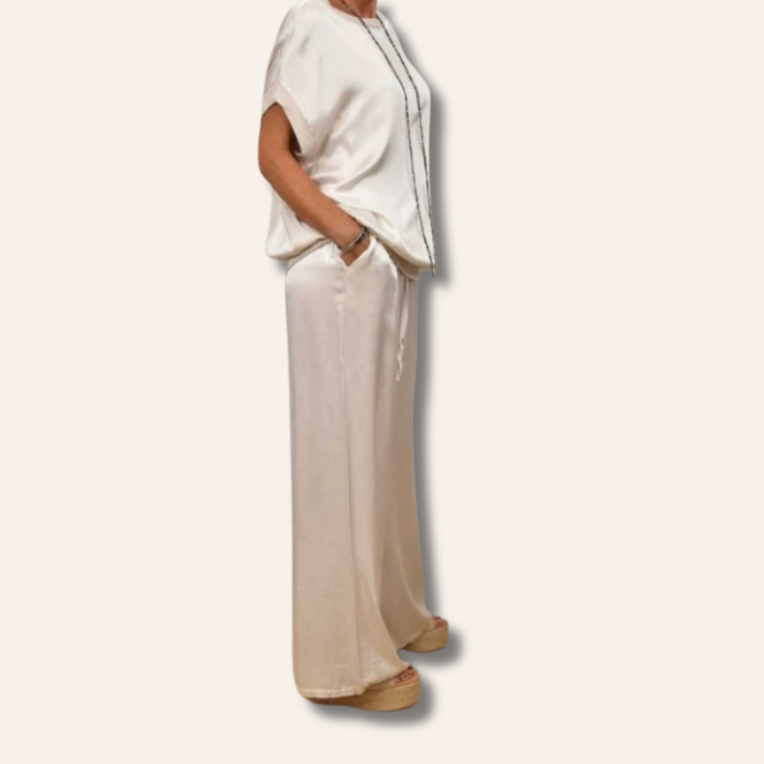 Moore | Elegant Two-Piece Set