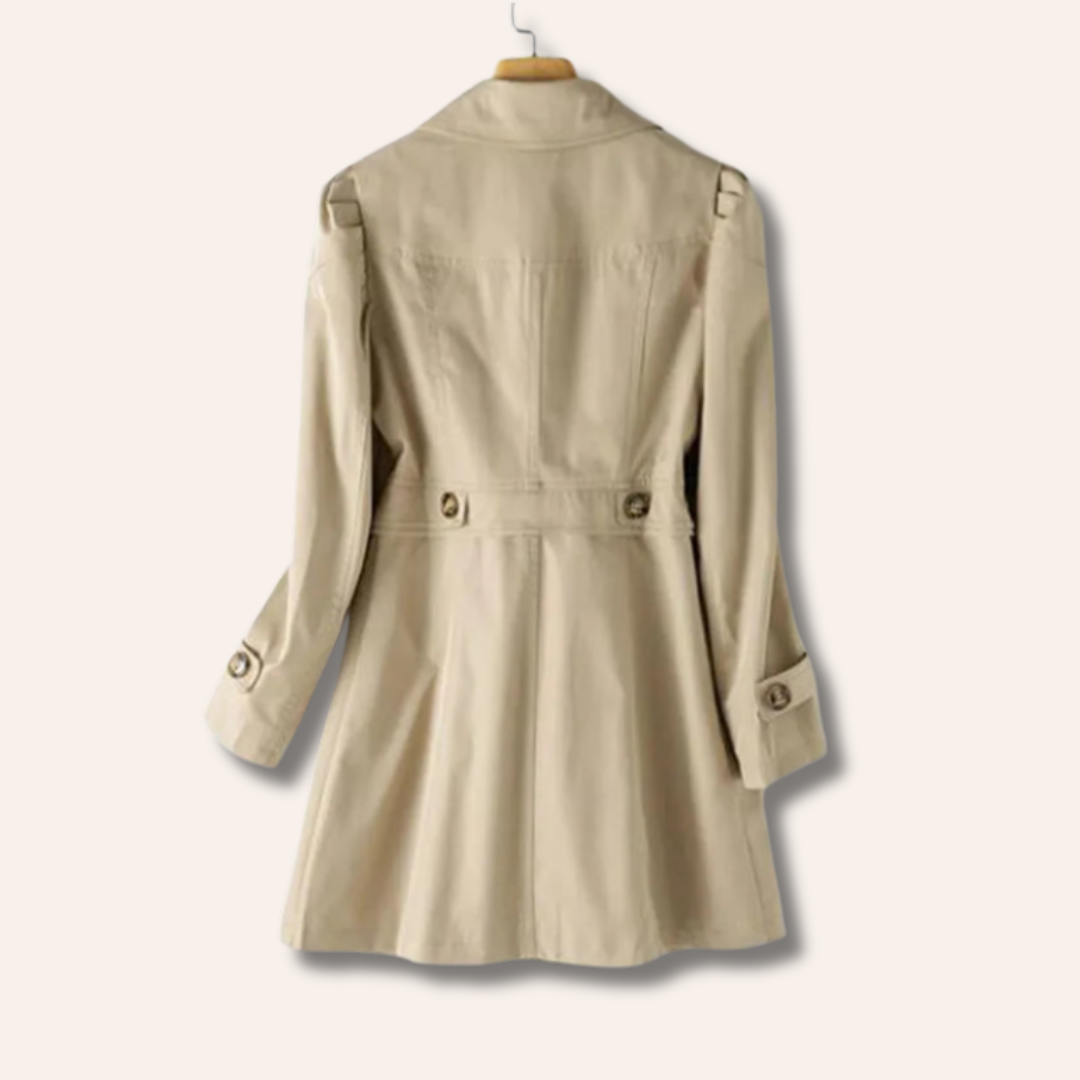 Moore | Chic Trench Coat