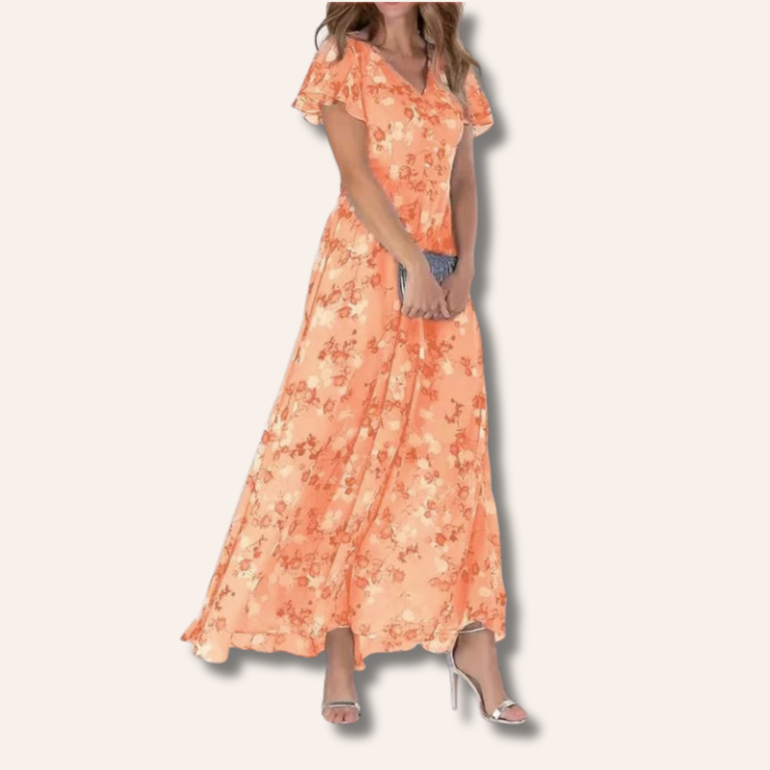 Moore | Luxurious Maxi Dress with Flattering Fit