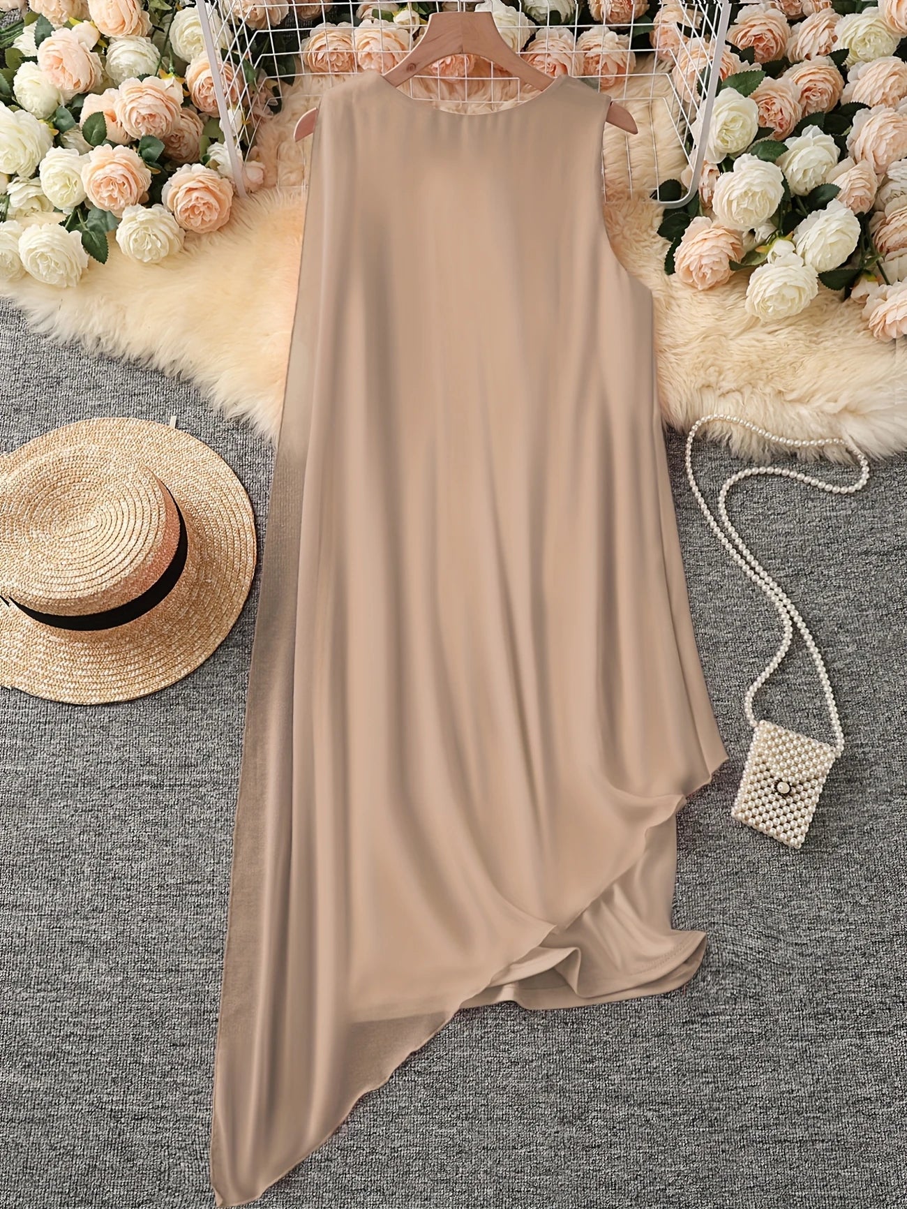 Moore | Sleeveless Elegant Dress