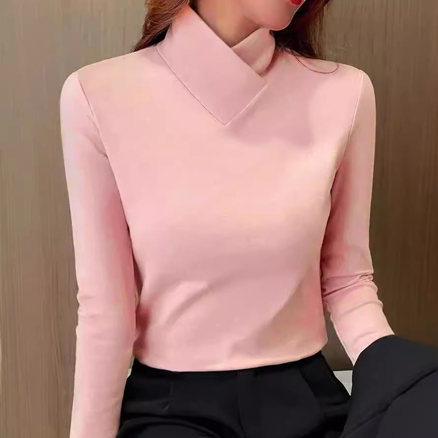 Moore | Elegant Turtleneck Fit