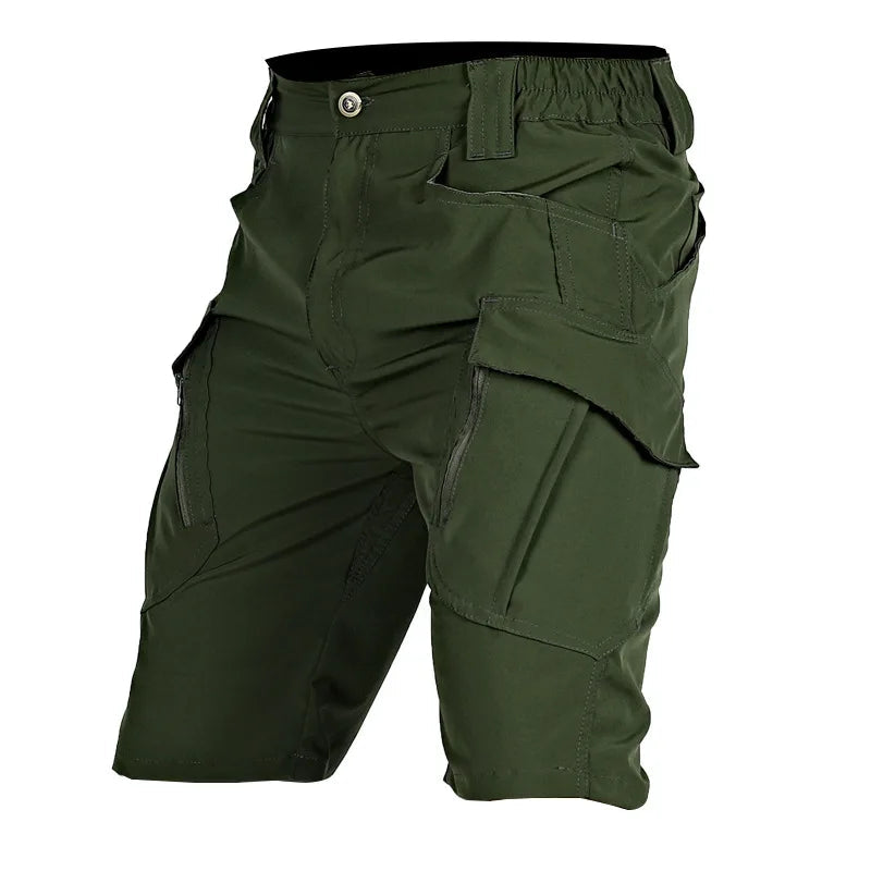 Moore | Elegant in Practical Shorts