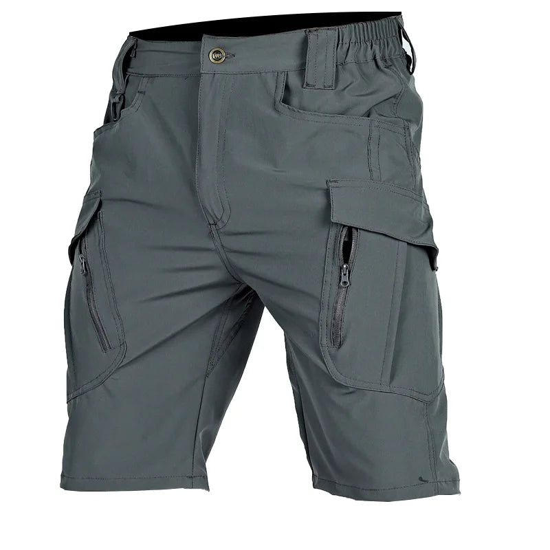 Moore | Elegant in Practical Shorts