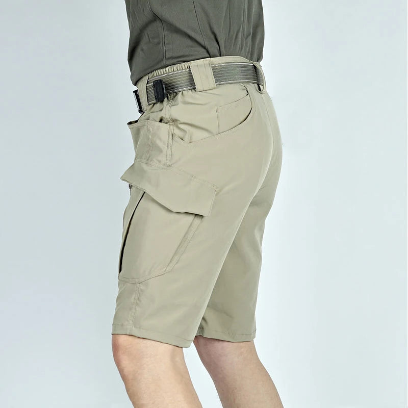 Moore | Elegant in Practical Shorts
