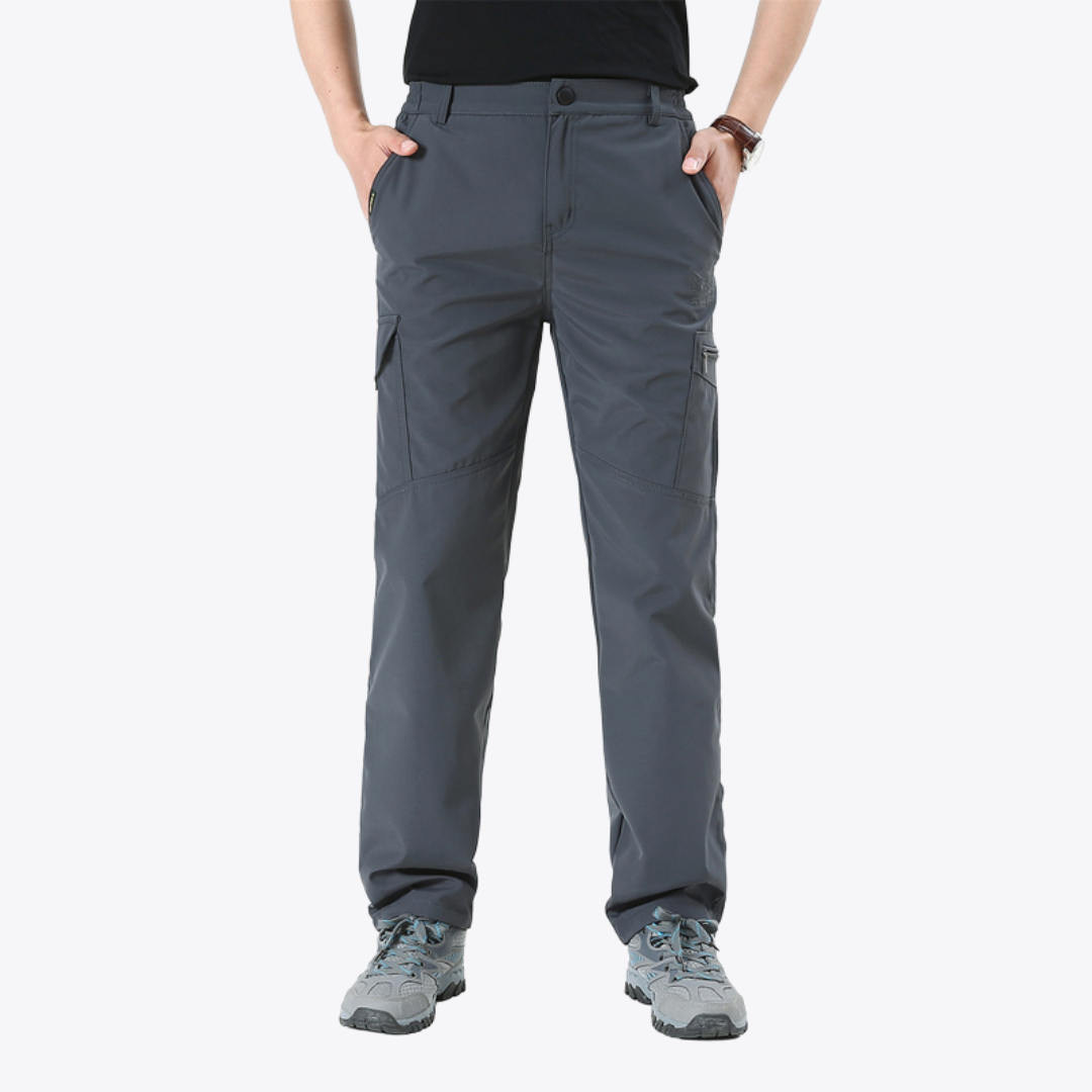 Moore | Classic Cargo Pants