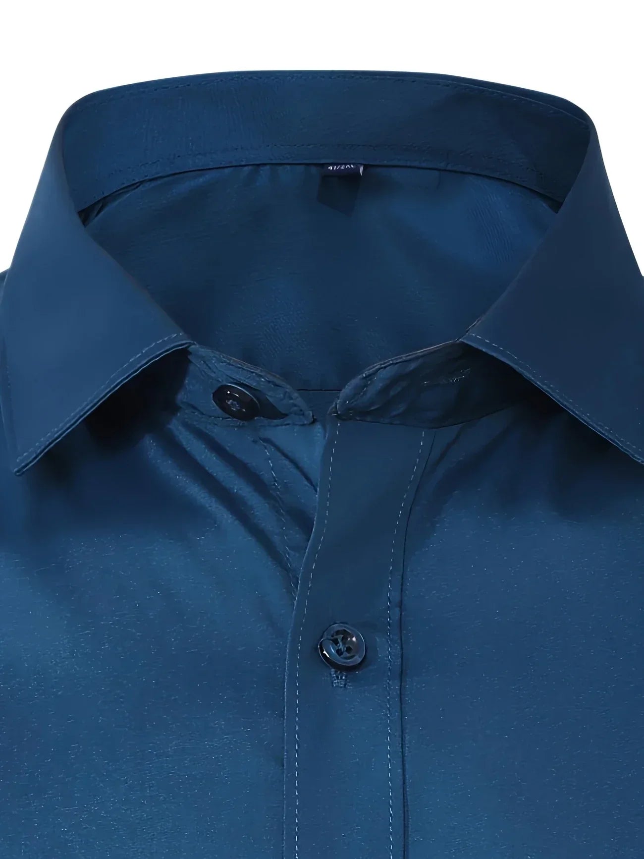 Moore | Elegant Long-Sleeve Shirt with Buttons