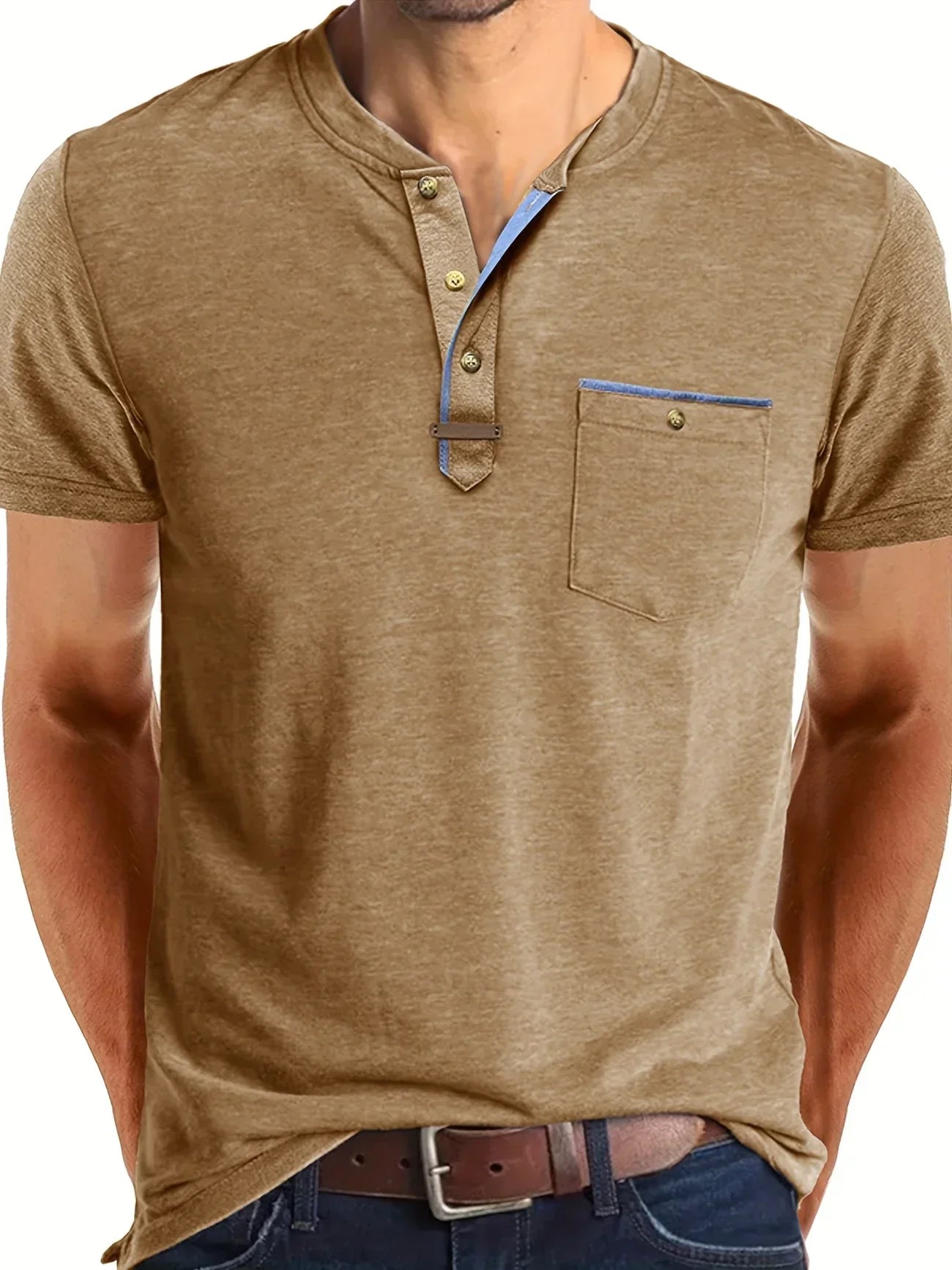 Moore | Elegant Round Neck T-shirt with Pocket