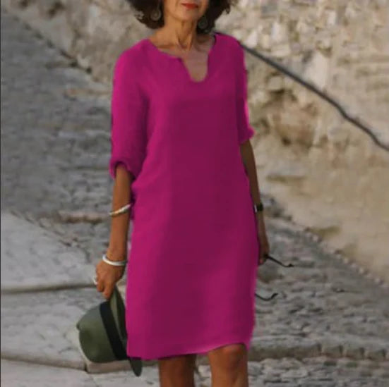 Moore | Dress with V-Neck and 3/4 Sleeves