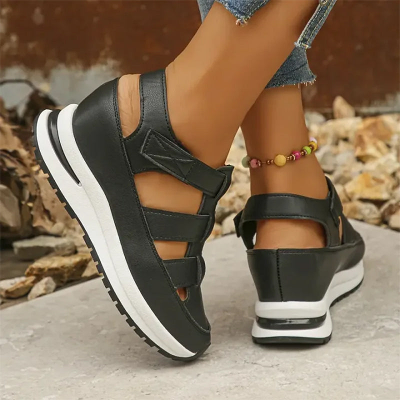 Moore | Closed-Toe Sneaker Sandals