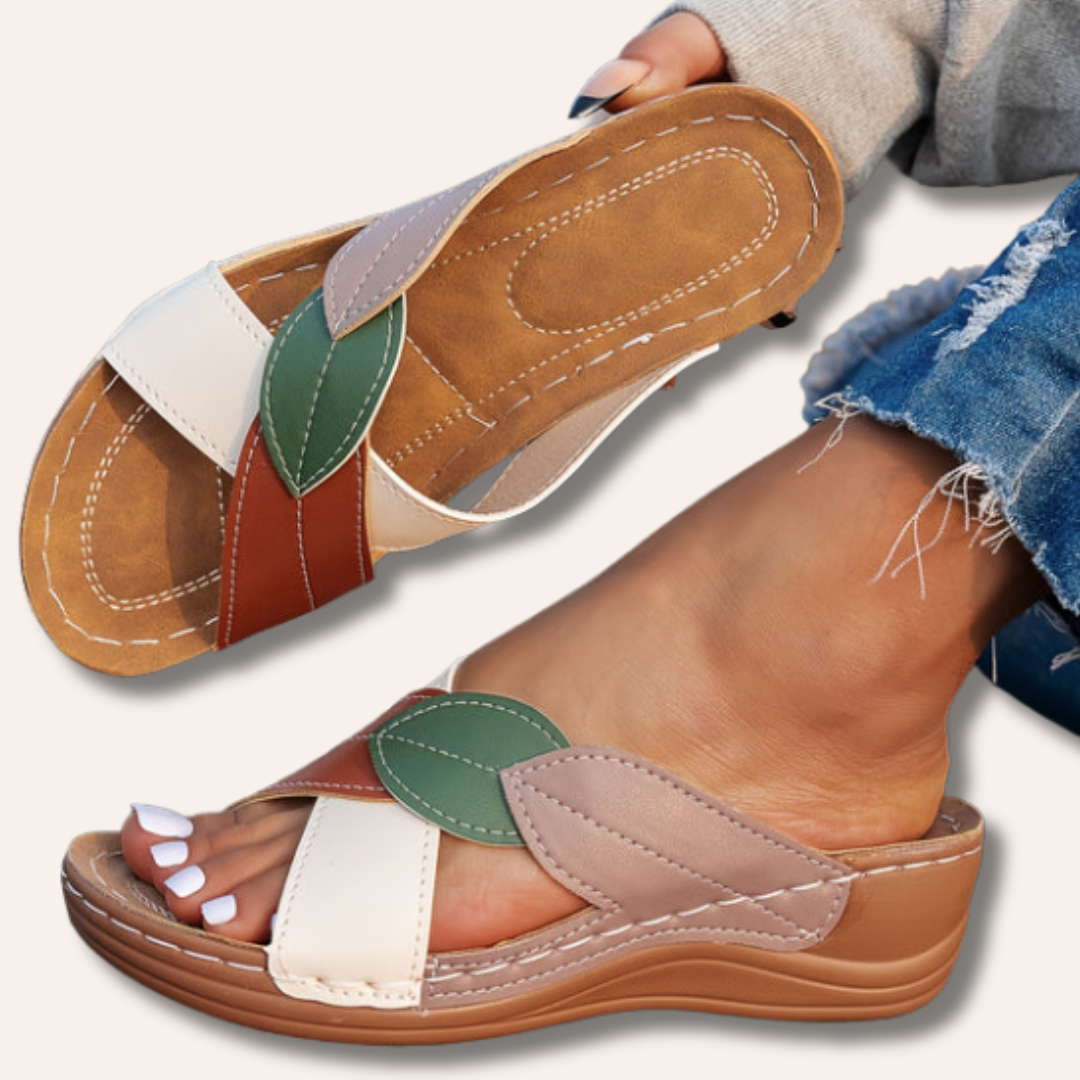 Moore | Comfort Leaf Sandals
