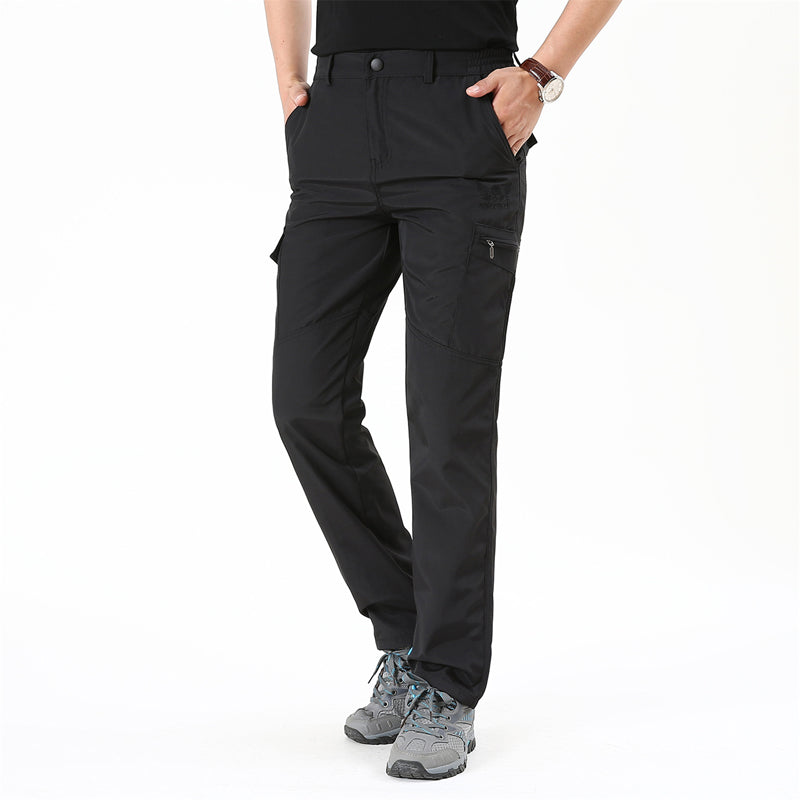 Moore | Classic Cargo Pants