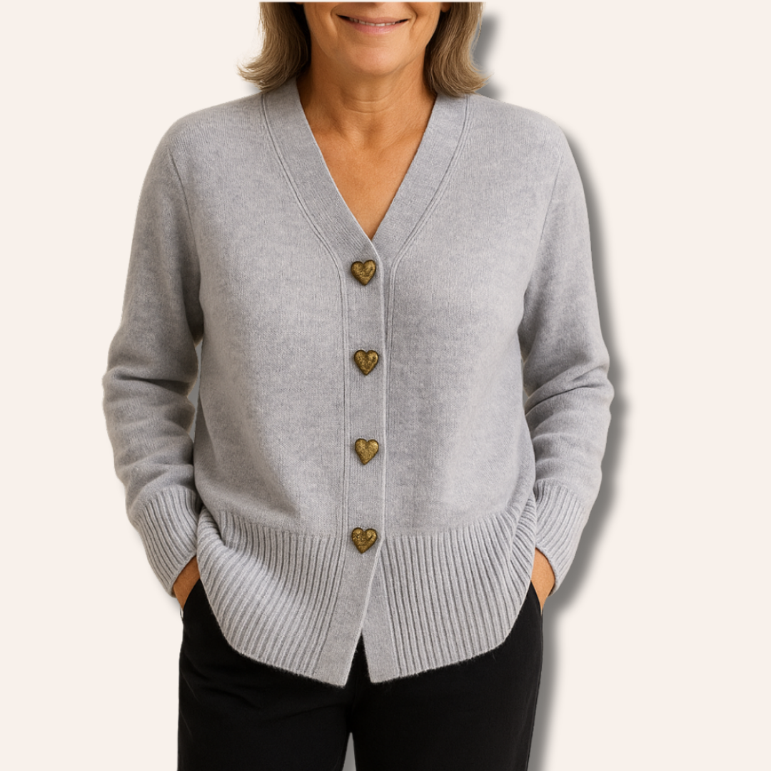 Moore | Elegant Heart Button Cardigan