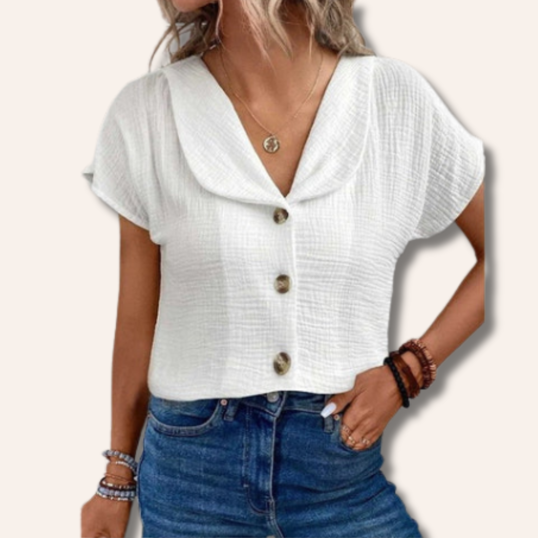 Moore | Chic Summer Blouse