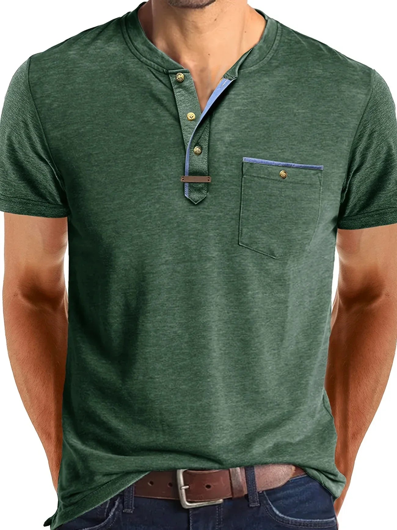 Moore | Elegant Round Neck T-shirt with Pocket